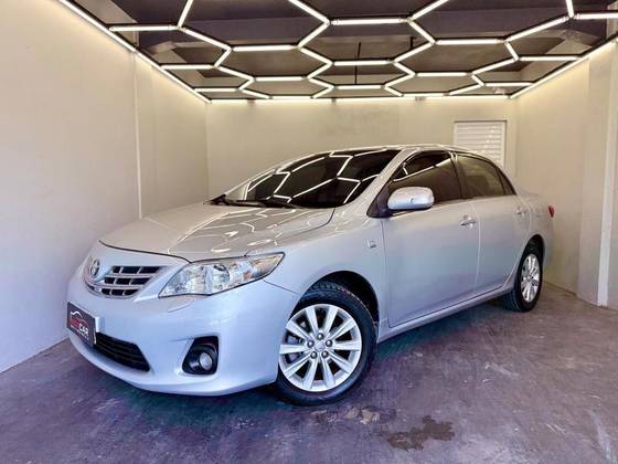 TOYOTA COROLLA 2.0 ALTIS 16V FLEX 4P AUTOMÁTICO